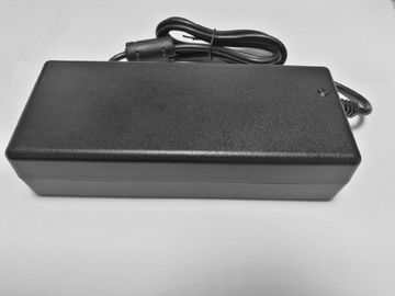 İyi bir fiyat. 100-240v Giriş Masaüstü AC Adaptörü 5-48v Çıkış Voltajı çevrimiçi