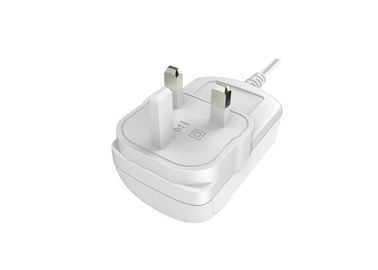 İyi bir fiyat. Beyaz İNGILTERE Tak 2A Ac Dc 12v Güç Adaptörü Duvar Montajı ile CE GS LVD Onayı çevrimiçi