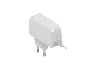 İyi bir fiyat. 90 - 264VAC Tıbbi AC Adaptör 5V 3A Anahtarlama Güç Adaptörü KA Tak çevrimiçi