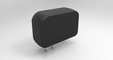 İyi bir fiyat. 5V 2.4A ABD Plug ile Tek USB Bağlantı Noktası Evrensel Hızlı Şarj Adaptörü çevrimiçi