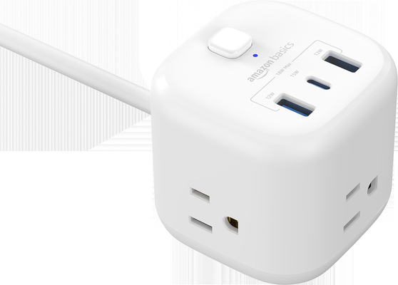 İyi bir fiyat. Üç USB portu 18W Max Akıllı Güç Çubukları AC Soket 125V10A 1250W ile çevrimiçi
